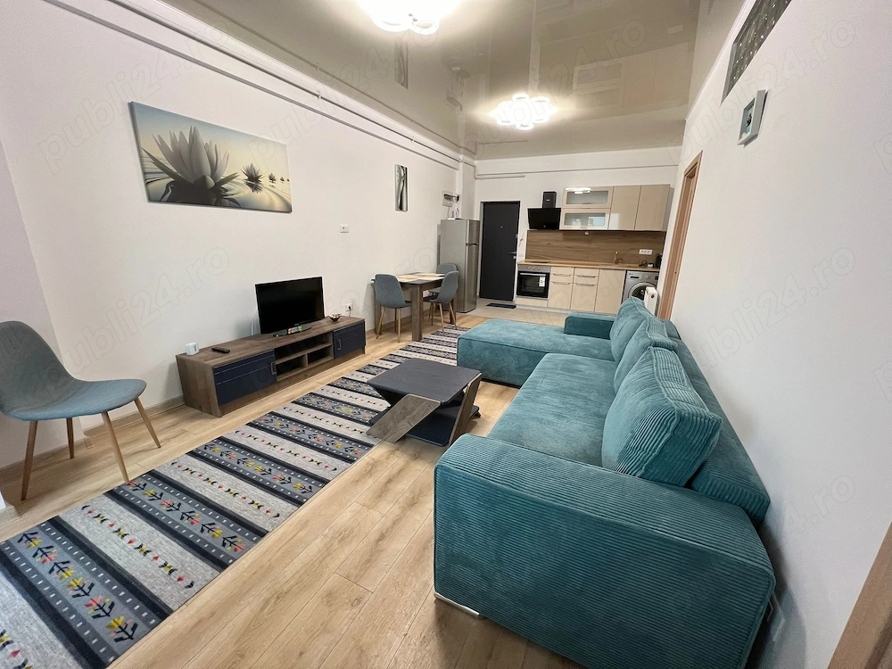 Vând apartament cu 3 camere în Mamaia Nord