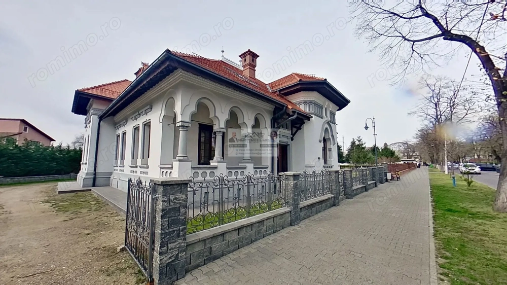 Vila Magnifica Tecuci - Splendoare Arhitecturală și Lux Modern