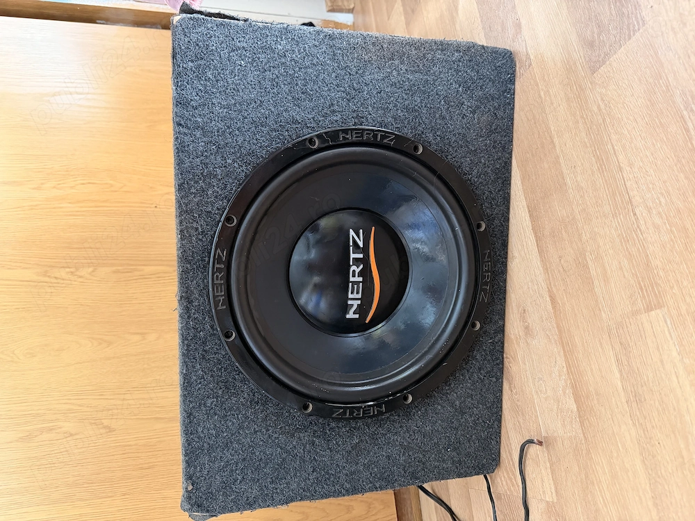 Subwoofer și stație 