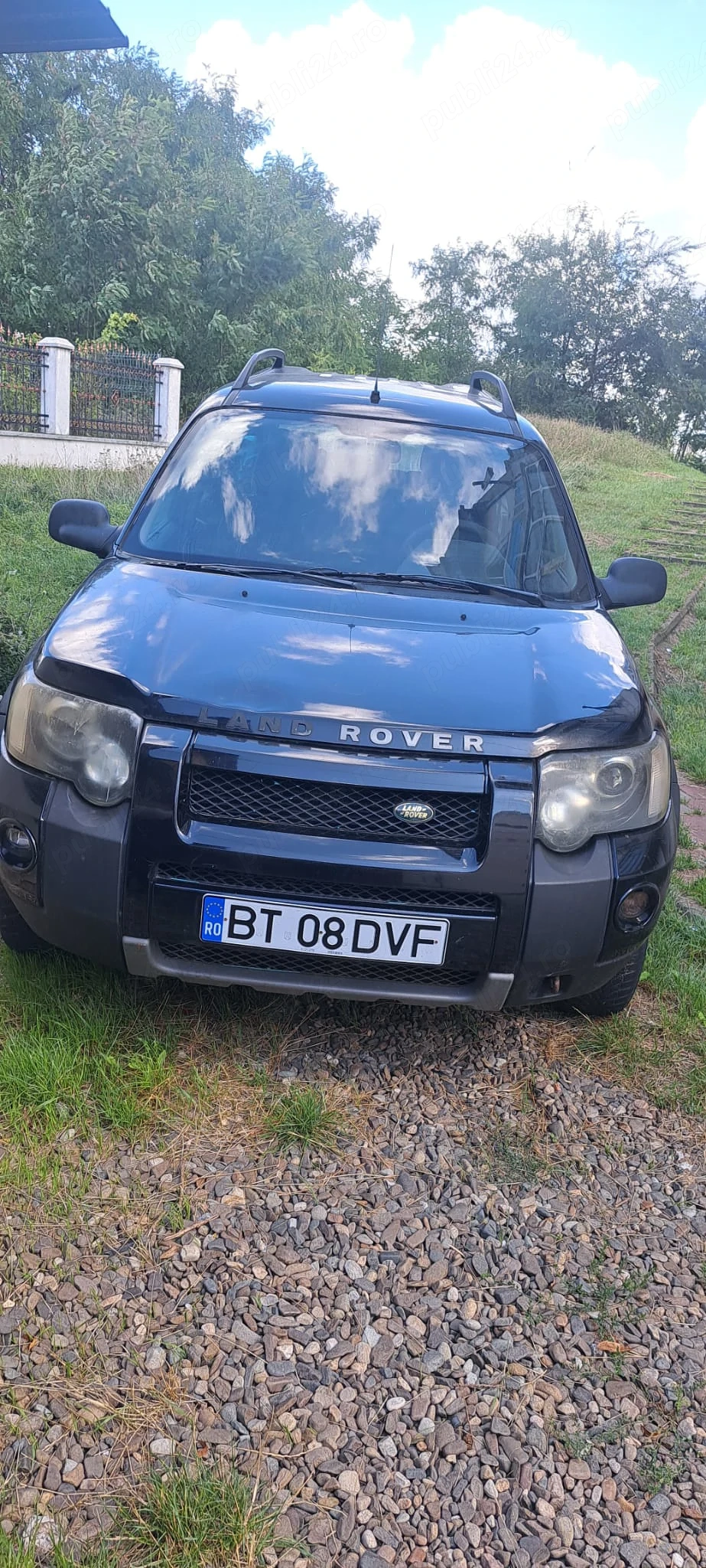 Vând land rover