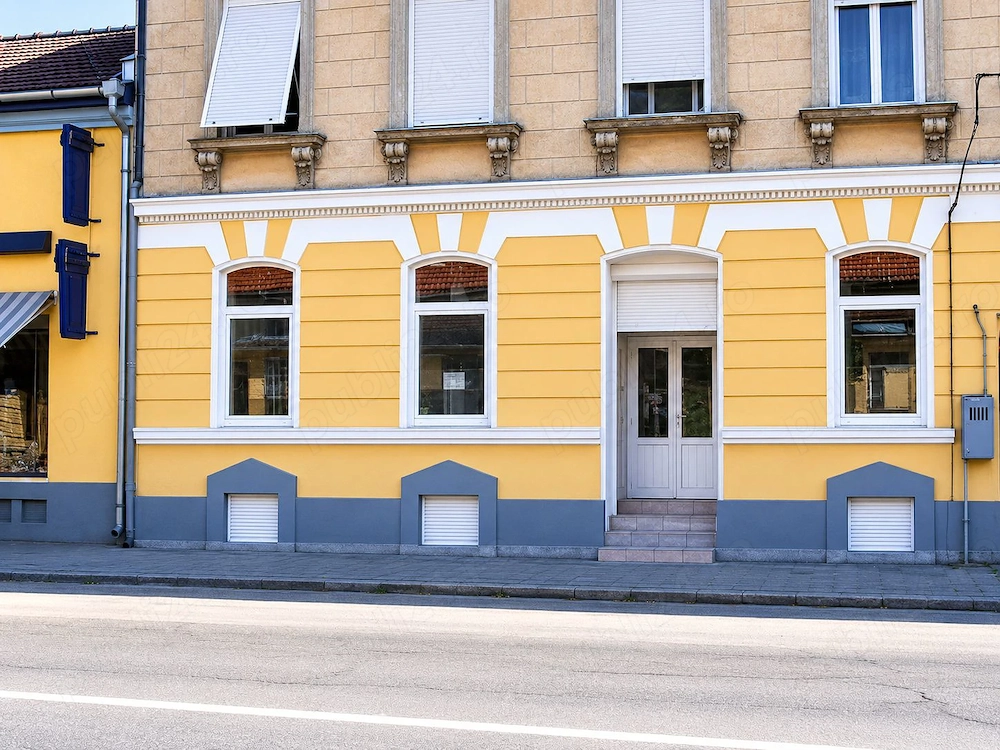 Se închiriază spațiu comercial în suprafață de 110 mp, situat în Lugoj, Strada Bucegi, Nr.24, Ap.1