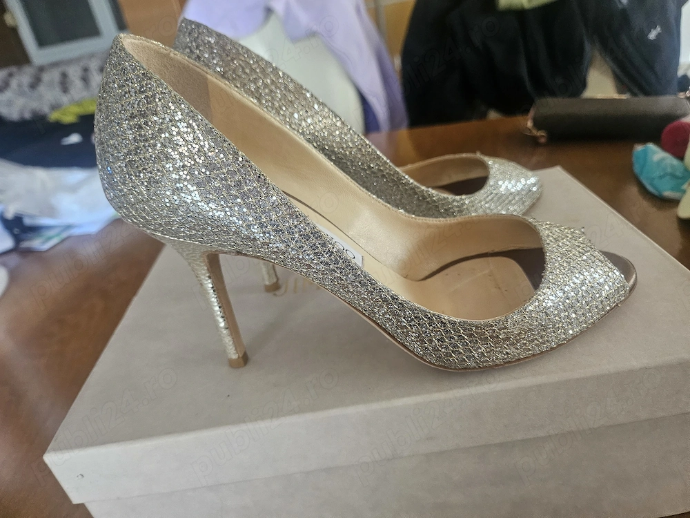 Pantofi Jimmy Choo nr 38