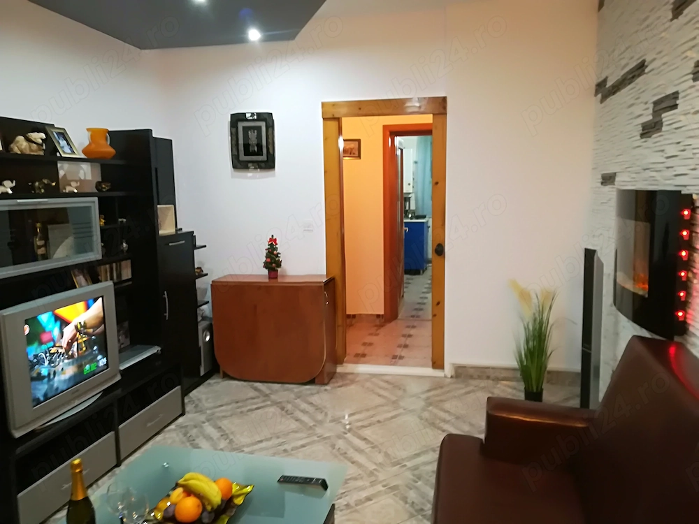 Vand Apartament 3 camere DEOSEBIT, complet utilat, posibilitate mansardă   Onești