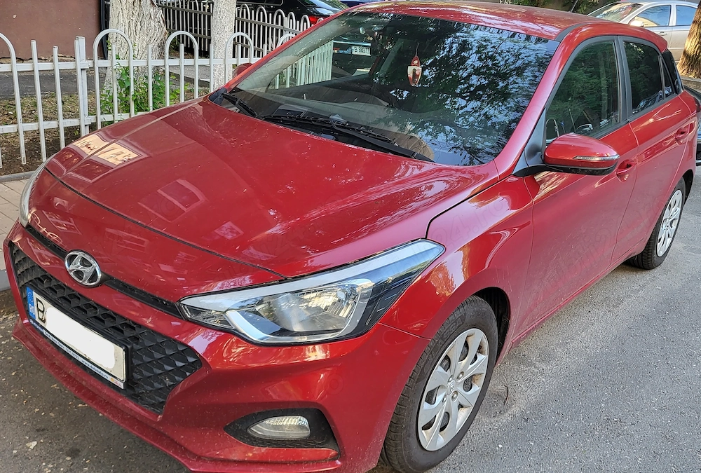 Hyundai i2  benzină, 69.000 km - proprietar, stare impecabilă