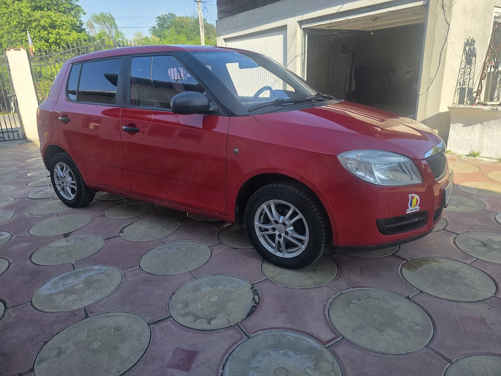 Skoda Fabia 2 2009-Prim proprietar din Reprezentanta  RO .Eco.12 benzina .150000km