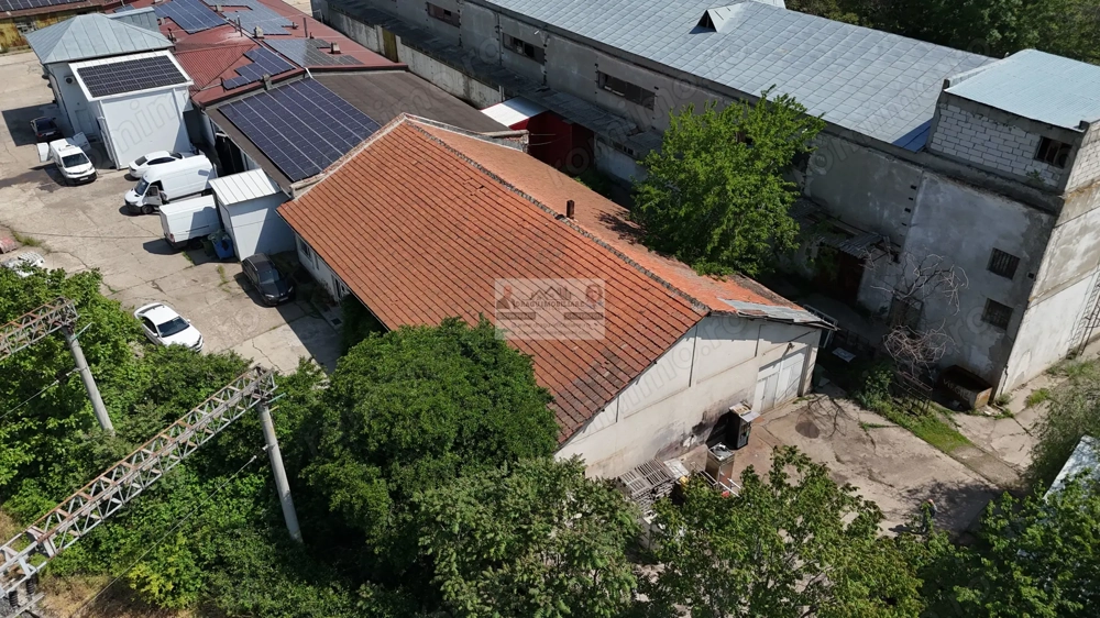 Hala spatiu de productie/Birouri/str Mihail Kokalniceanu/Utilaje incluse