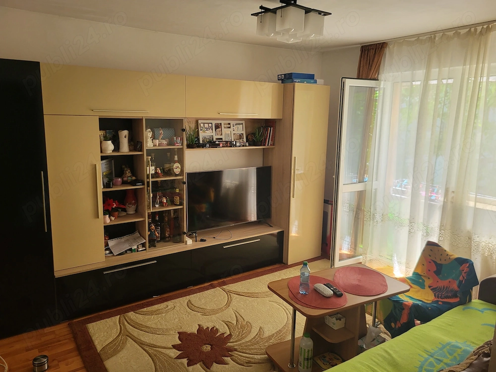 Apat, de Vanzare 3 cam 