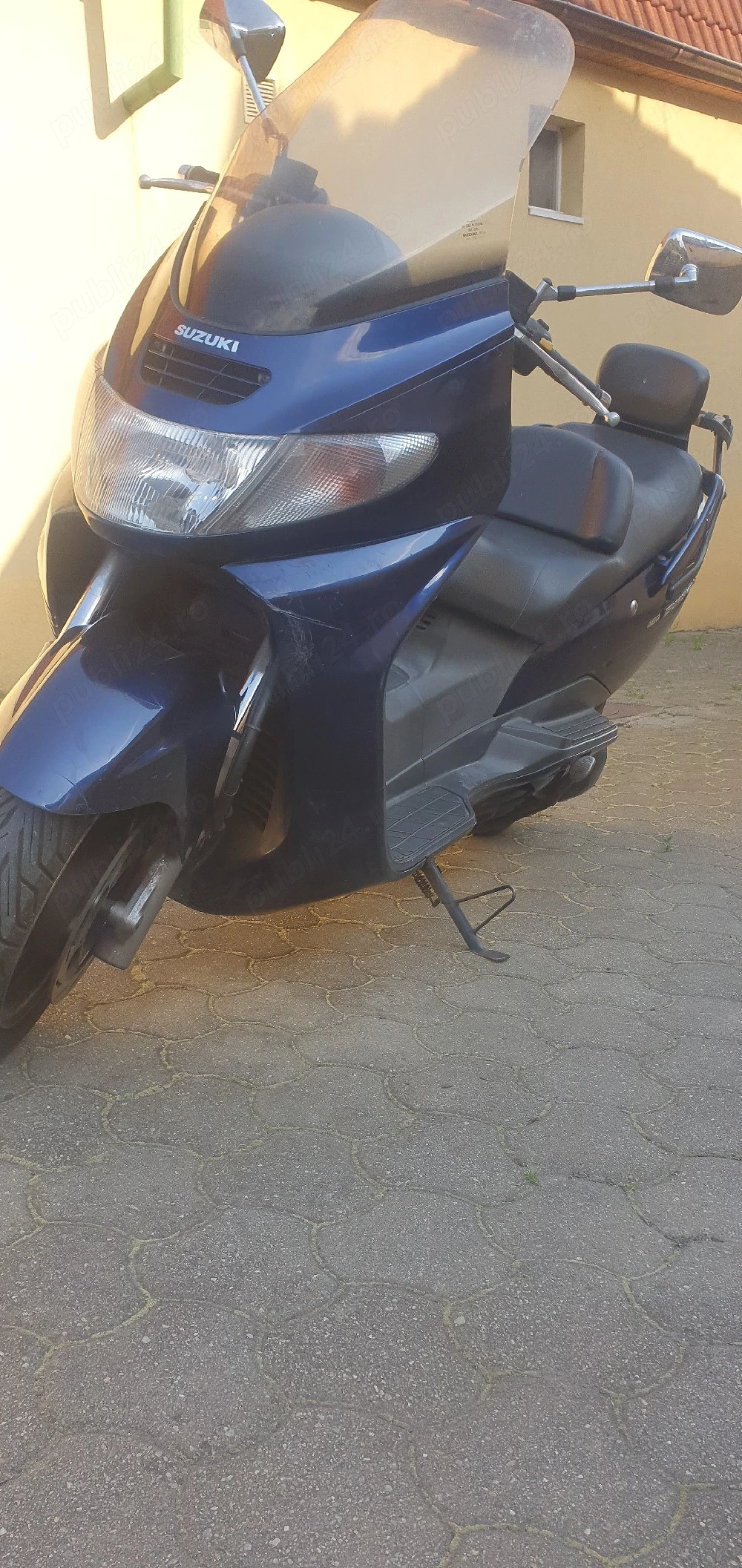 suzuki Burgman 400
