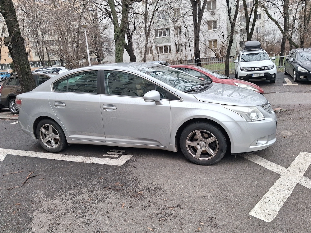Vand Toyota Avensis