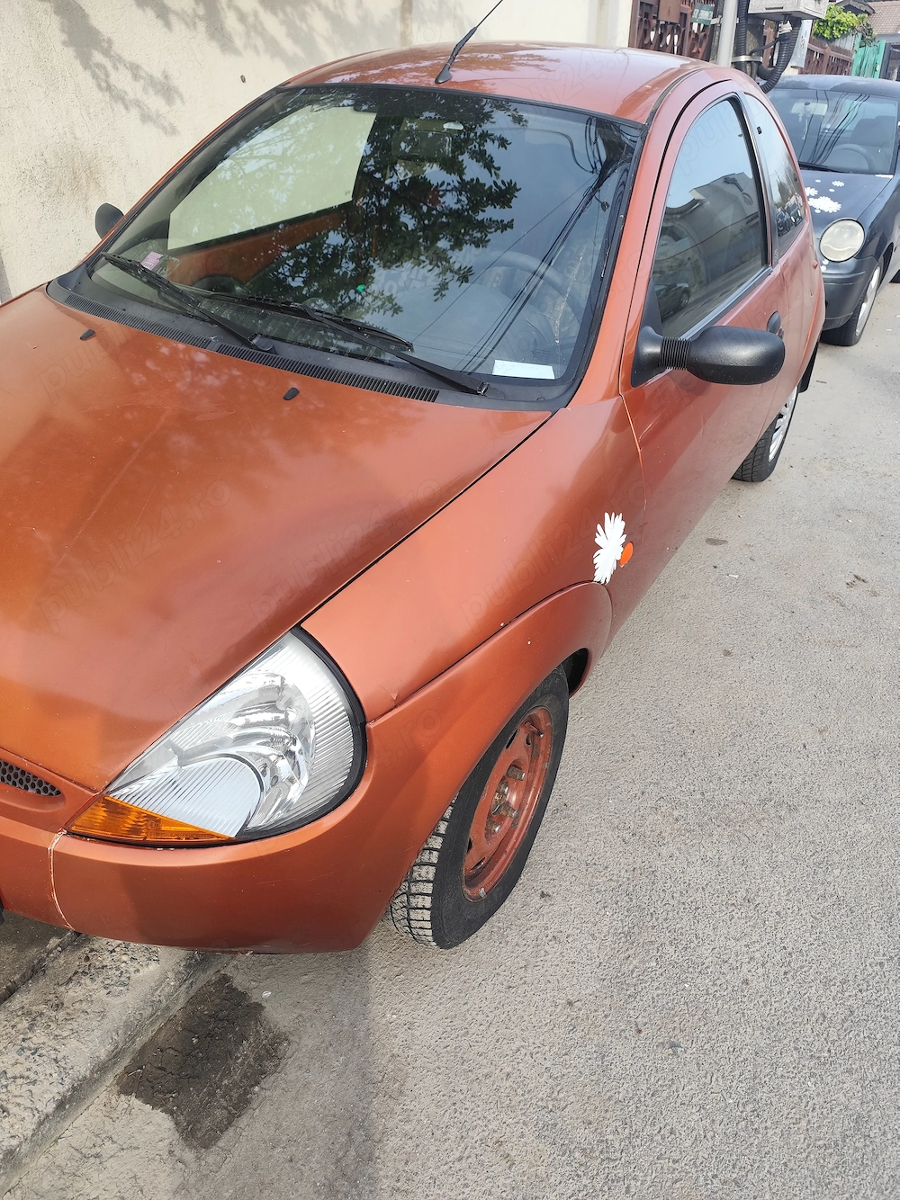 Vând Ford Ka 1.3 benzină an 2003