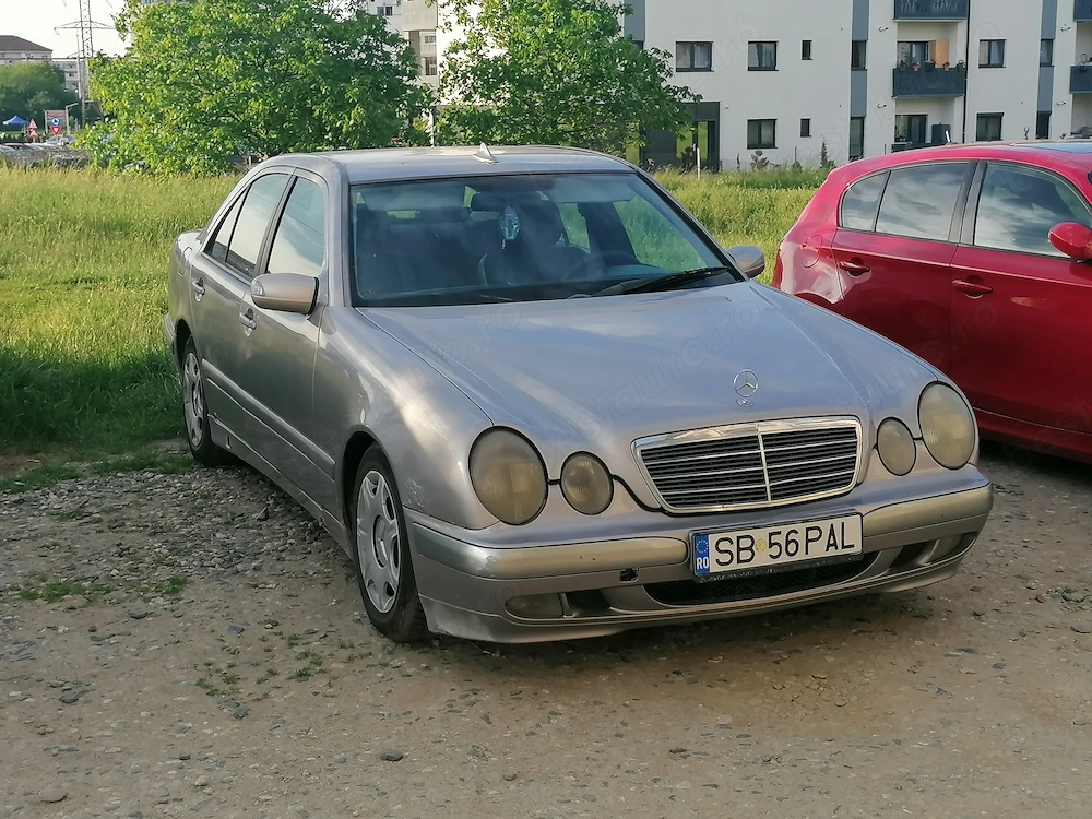 Vand Mercedes-Benz E200 cdi an 2000