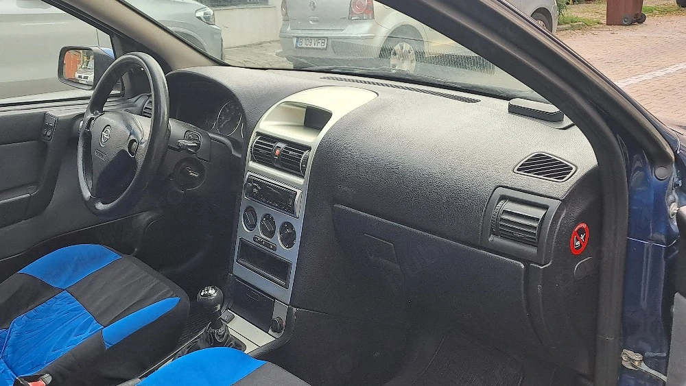 Opel astra 2008 Motorizare 1.4 plus GPL model cu aer condiționat ofer fiscal 