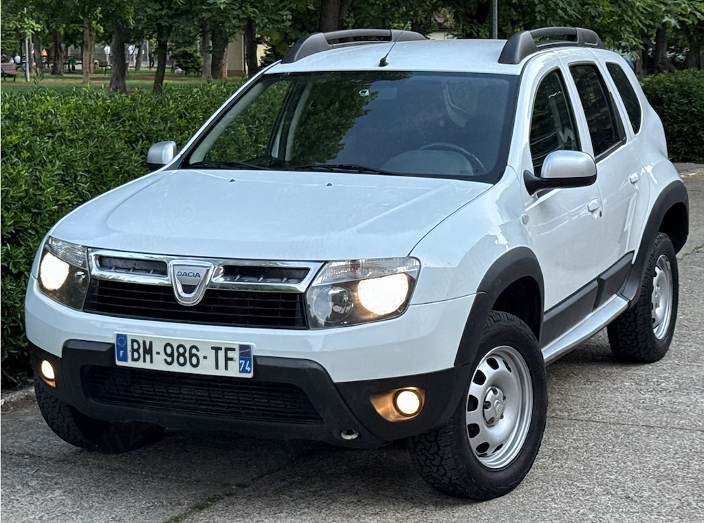 Dacia DUSTER 4x4 an 2013 -1.5 Diesel-EURO 5-Dotari PLUS-Model DRUMURI GRELE