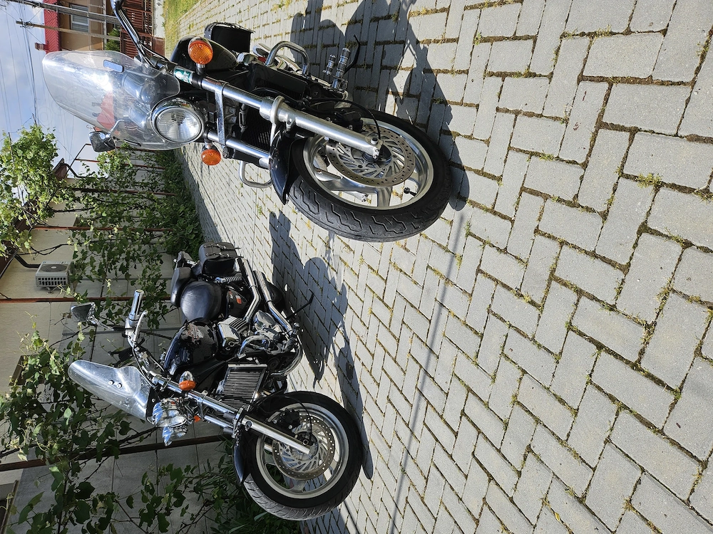 Honda VF 750C Magna