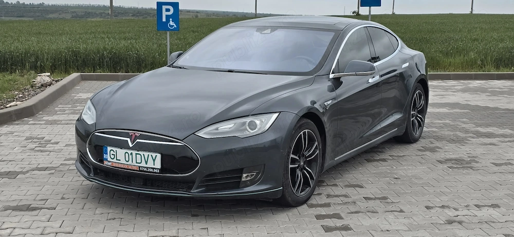 Tesla Model S70D an 2015  187000 km 4x4  full  option