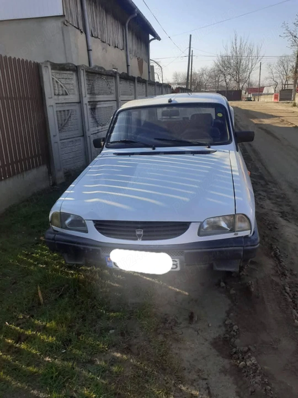 Vând Dacia 1310