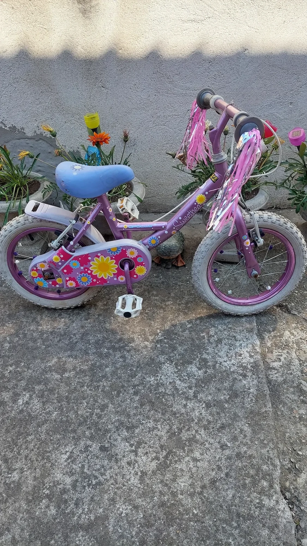 Vind bicicleta pentru fete in stare foarte buna 