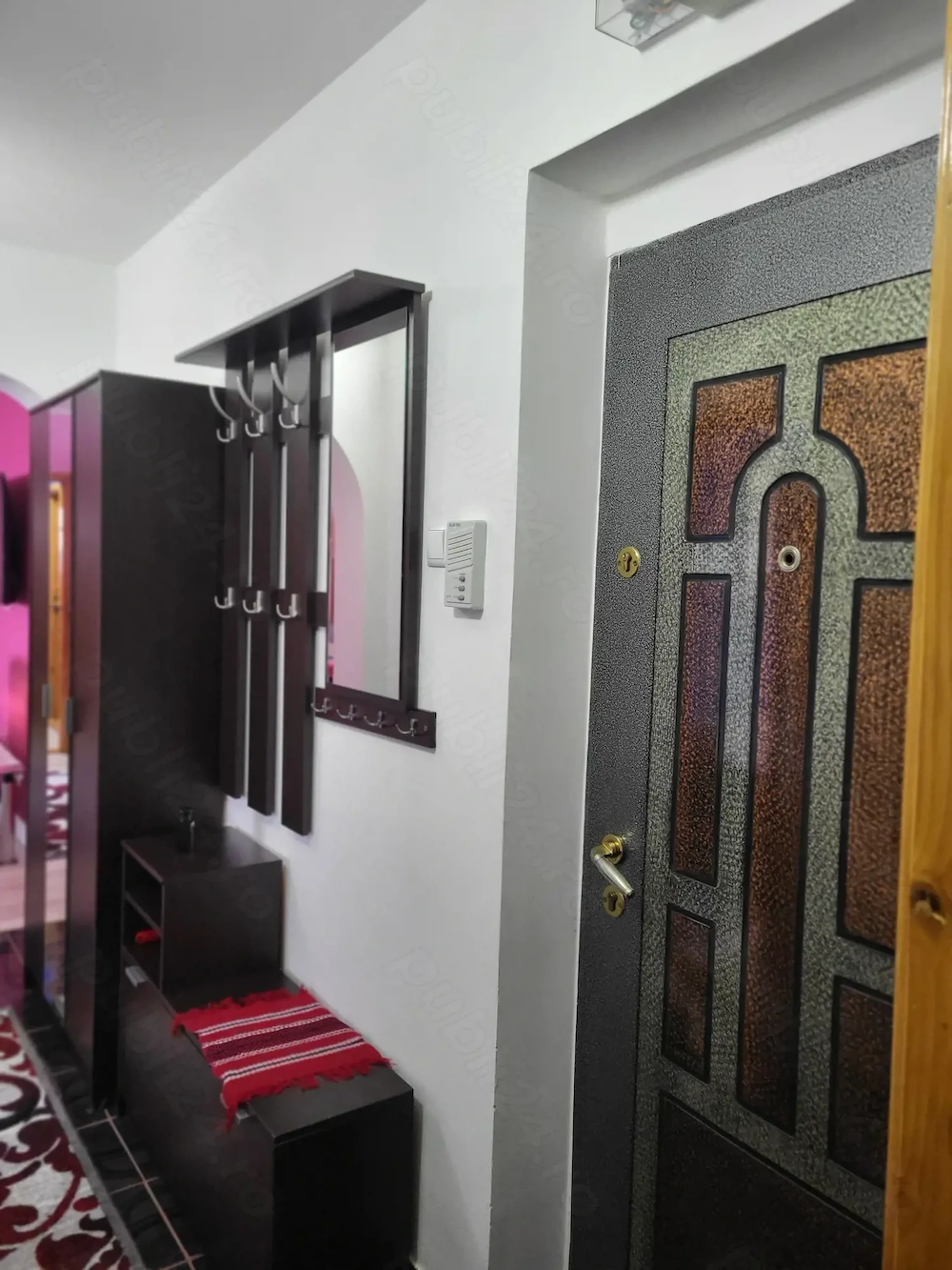 Vand apartament 3 camere Suceava.