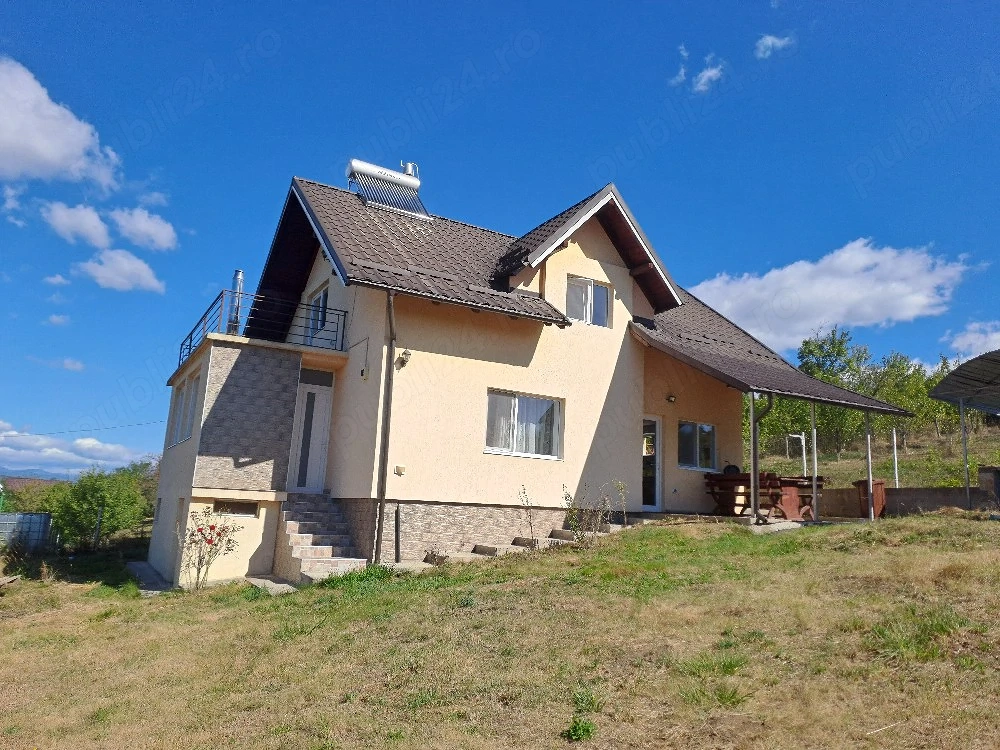 Casa de inchiriat
