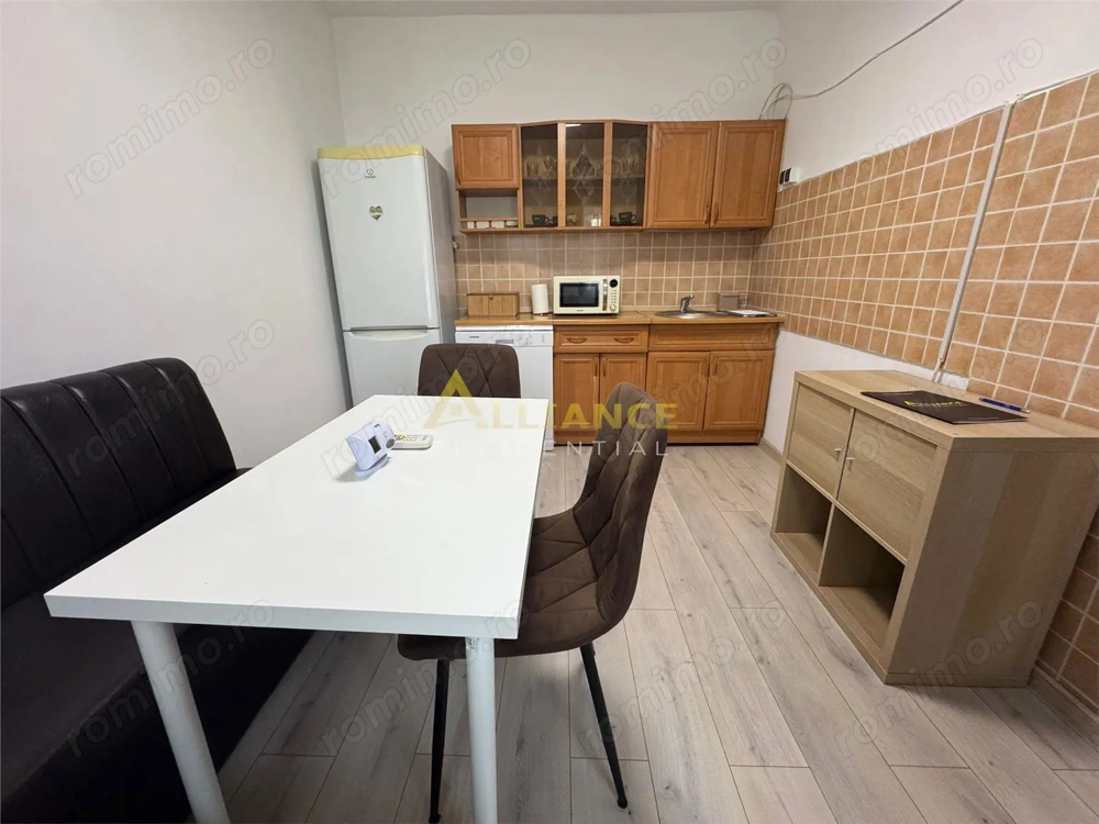Apartament 2 camere de vanzare 