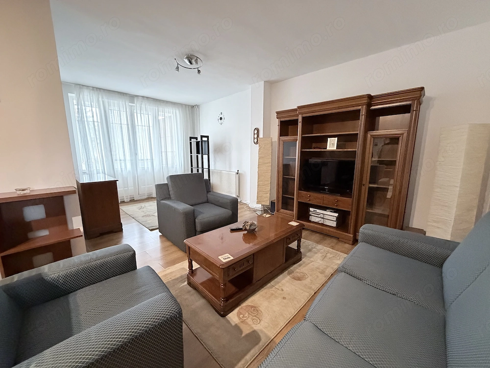 Vand 2 cam ultracentral [Domus]