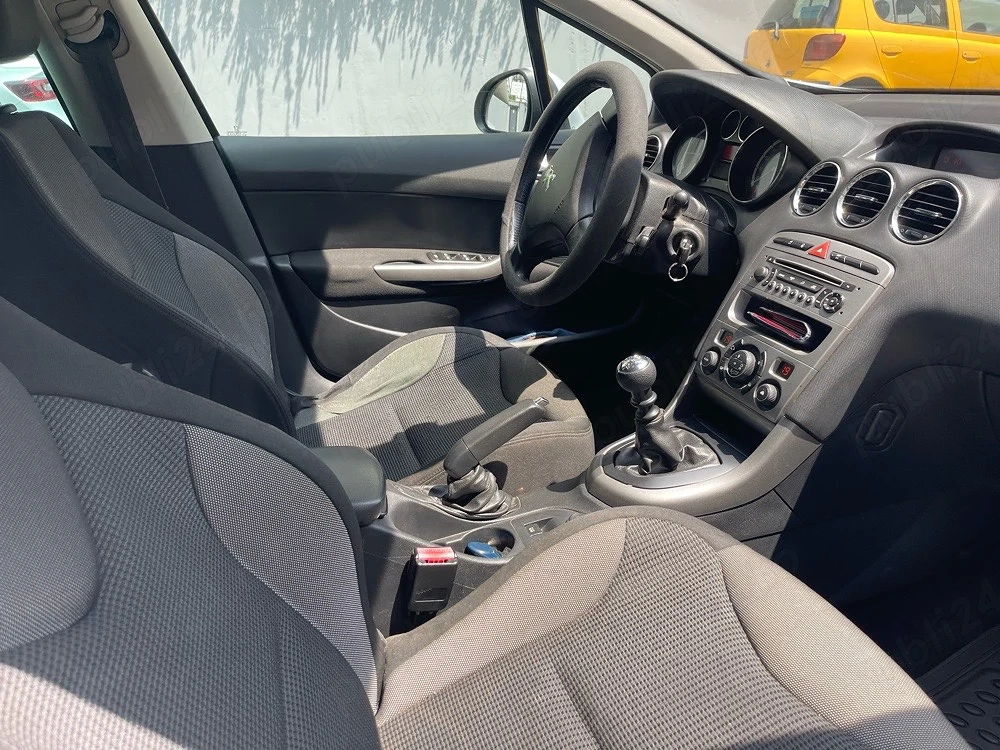 De canzare Peugeot 308 SW, motor 1.6hdi, anul 2013