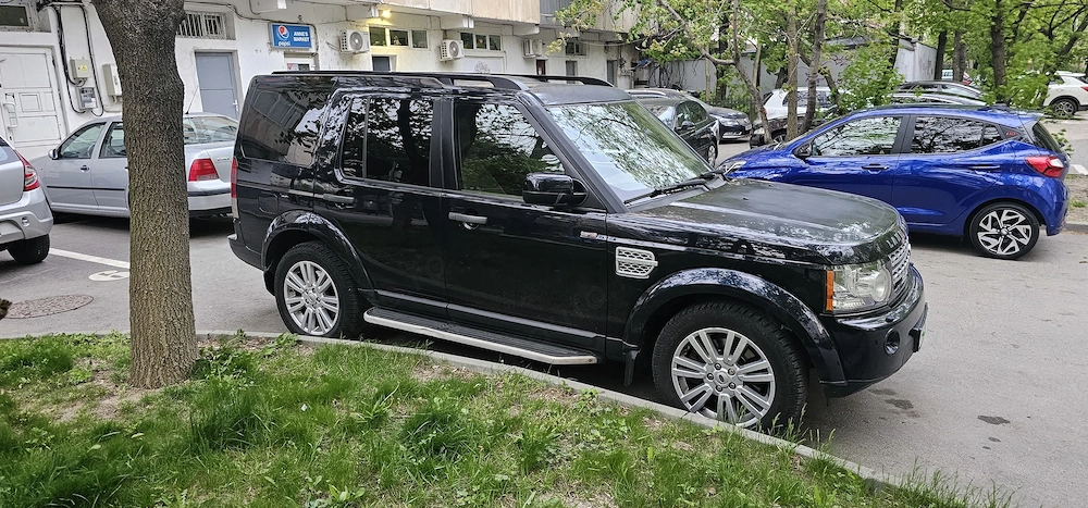 Vând Land Rover Discovery IV TDV6 HSE an 2010