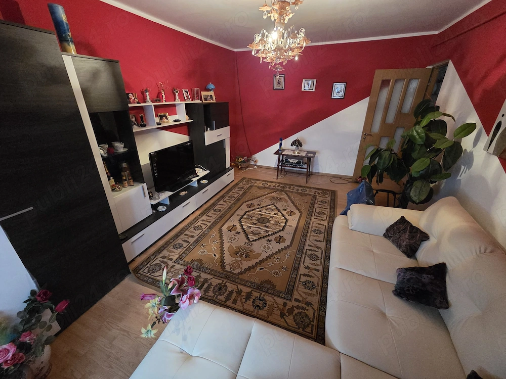 Apartament 2 camere str GRADINARILOR (MONUMENT )