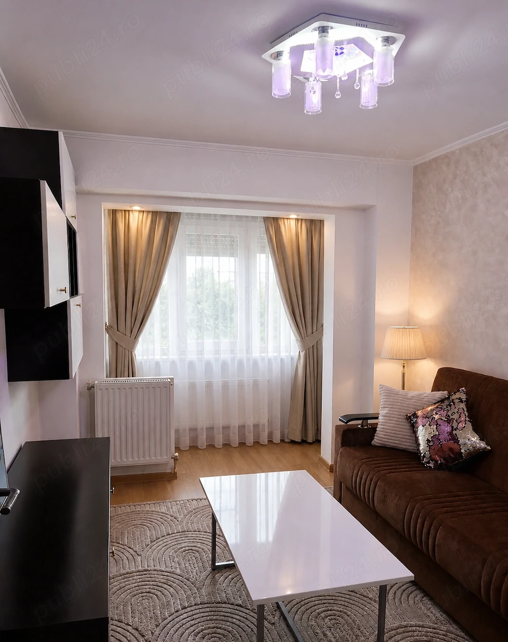 Apartament cu 3 camere, conf. 1, decomandat, mobilat si utilat modern,  