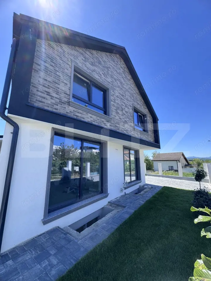 Duplex de vânzare în Dâmbul Rotund – 196 mp utili, constructie finalizata