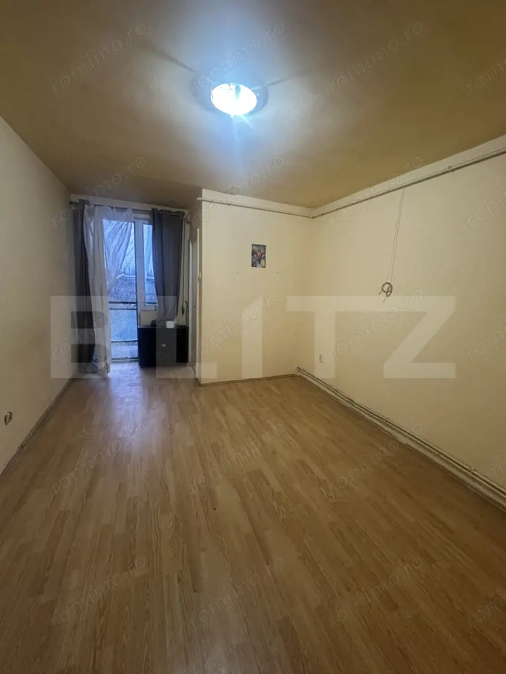 Garsoniera, 21.40 mp, zona Soarelui