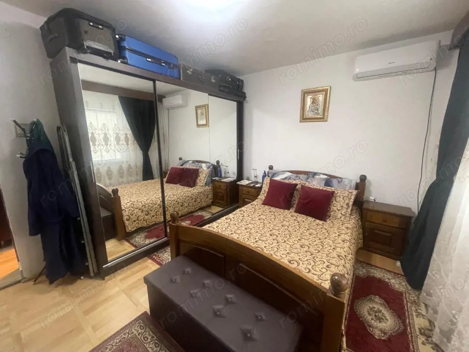 Apartament 4 camere, 89.88 mp, trilateral, 2 bai, zona Craiovita Promenada Mall