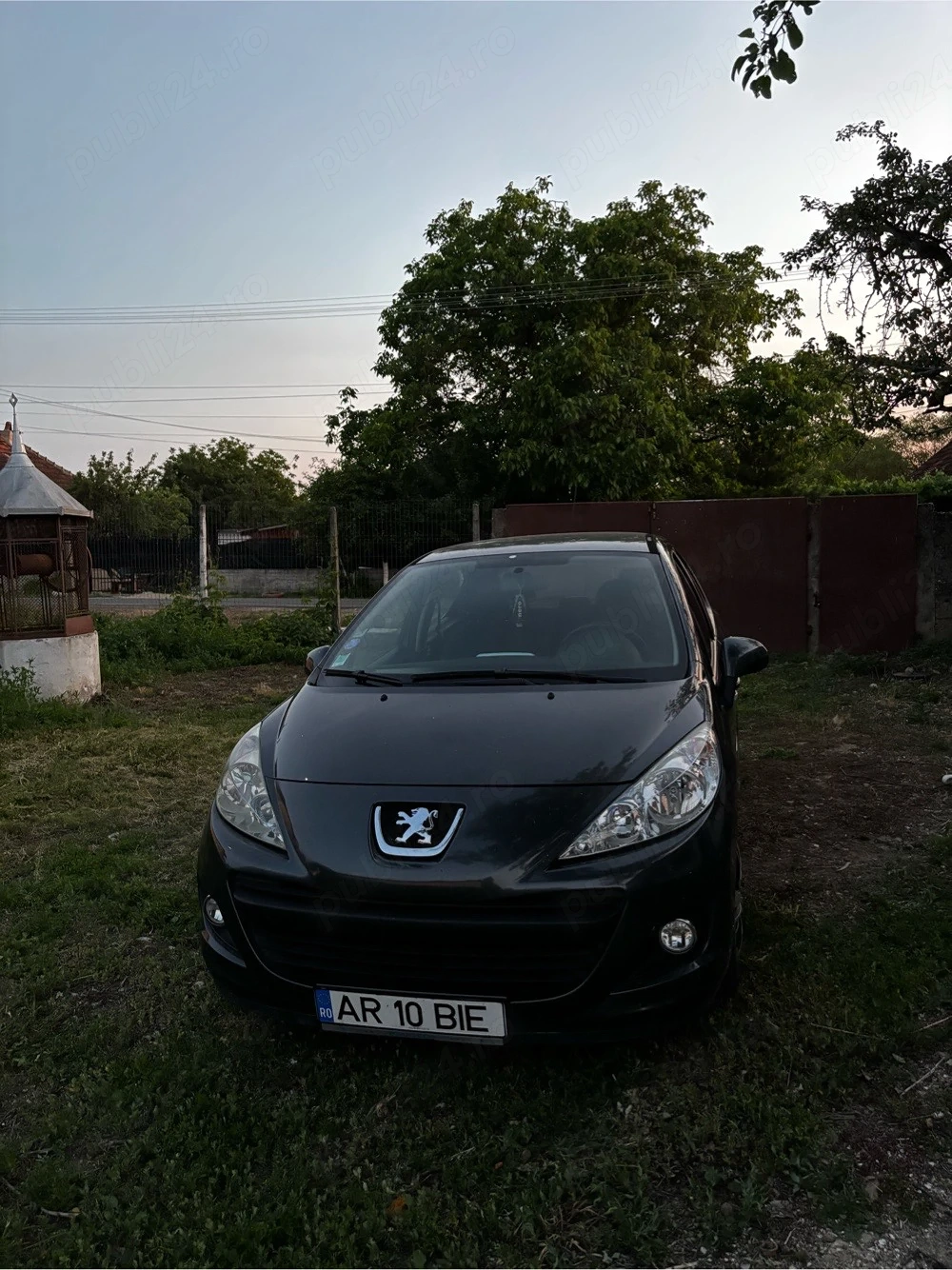 se vinde Peugeot 207 din 2013 