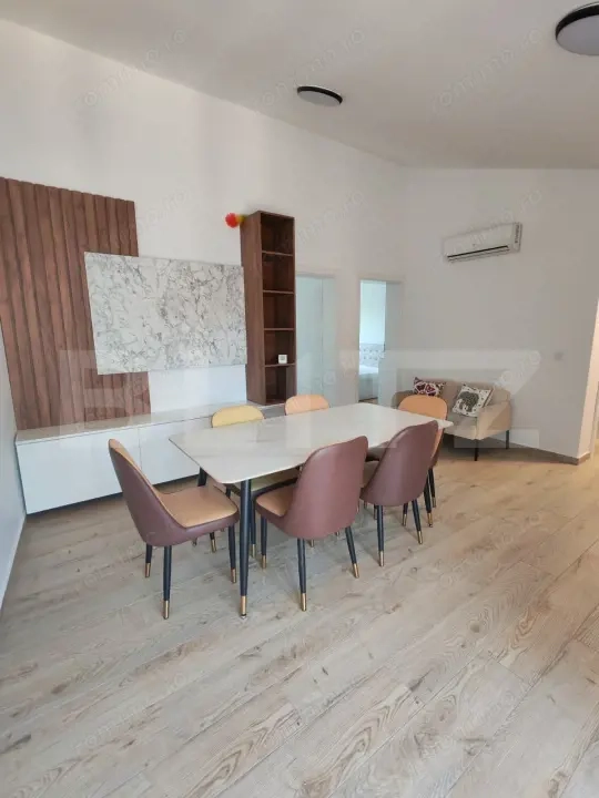 Apartament 3 camere de inchiriat si parcare inclusa, zona Bulevardu Republicii