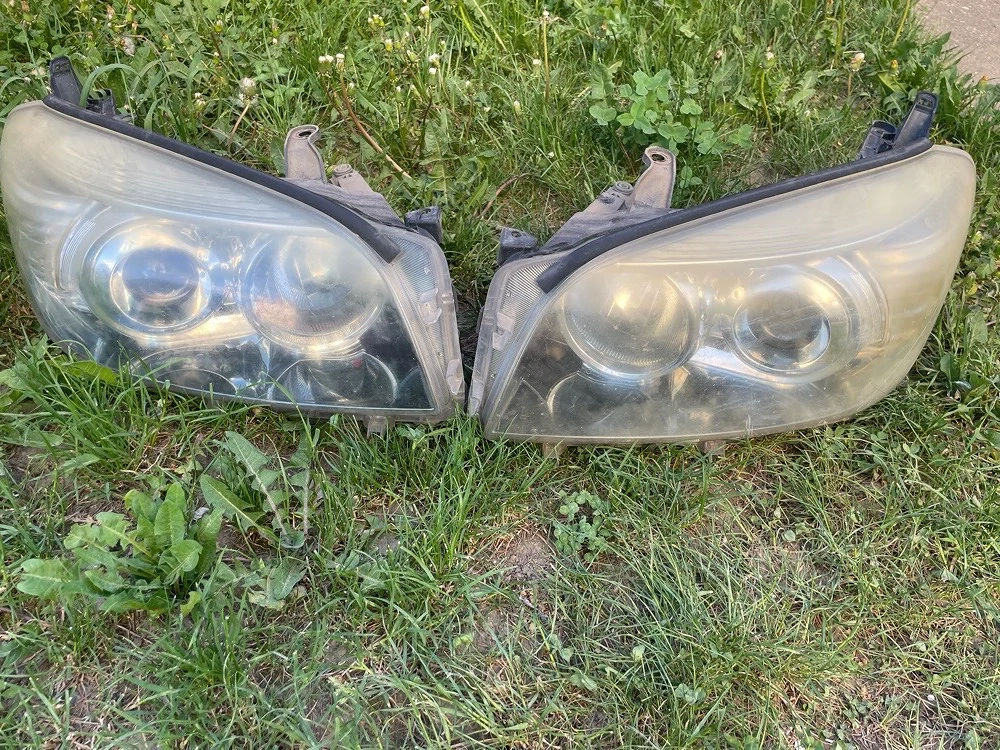 Set faruri Toyota Rav 4 gen 3