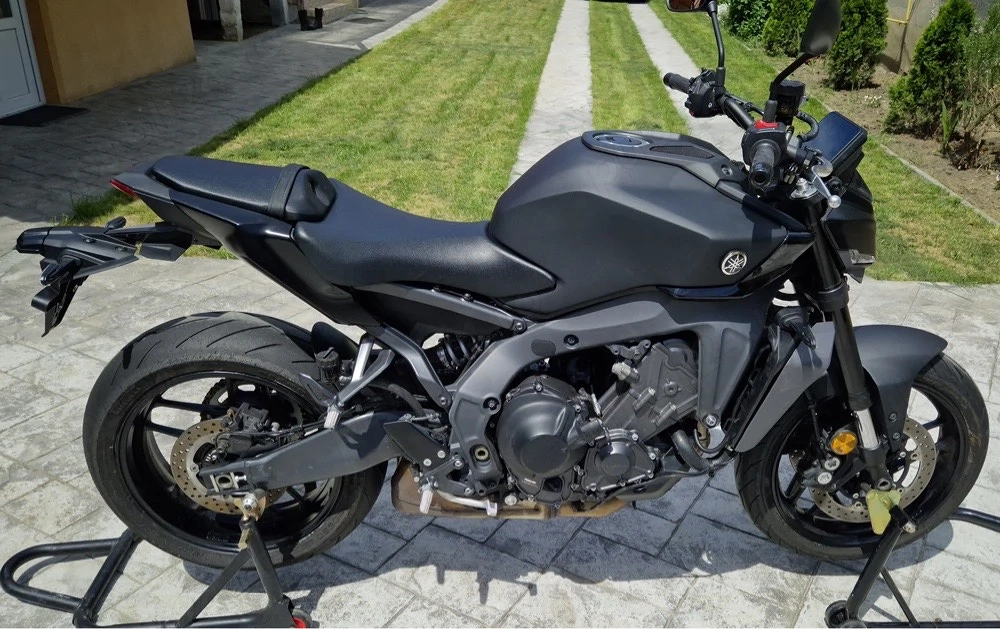 Yamaha MT 09 Tech Black (Model 2024, MTN 890)