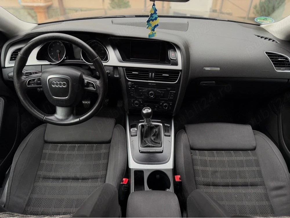 Audi A5-2010