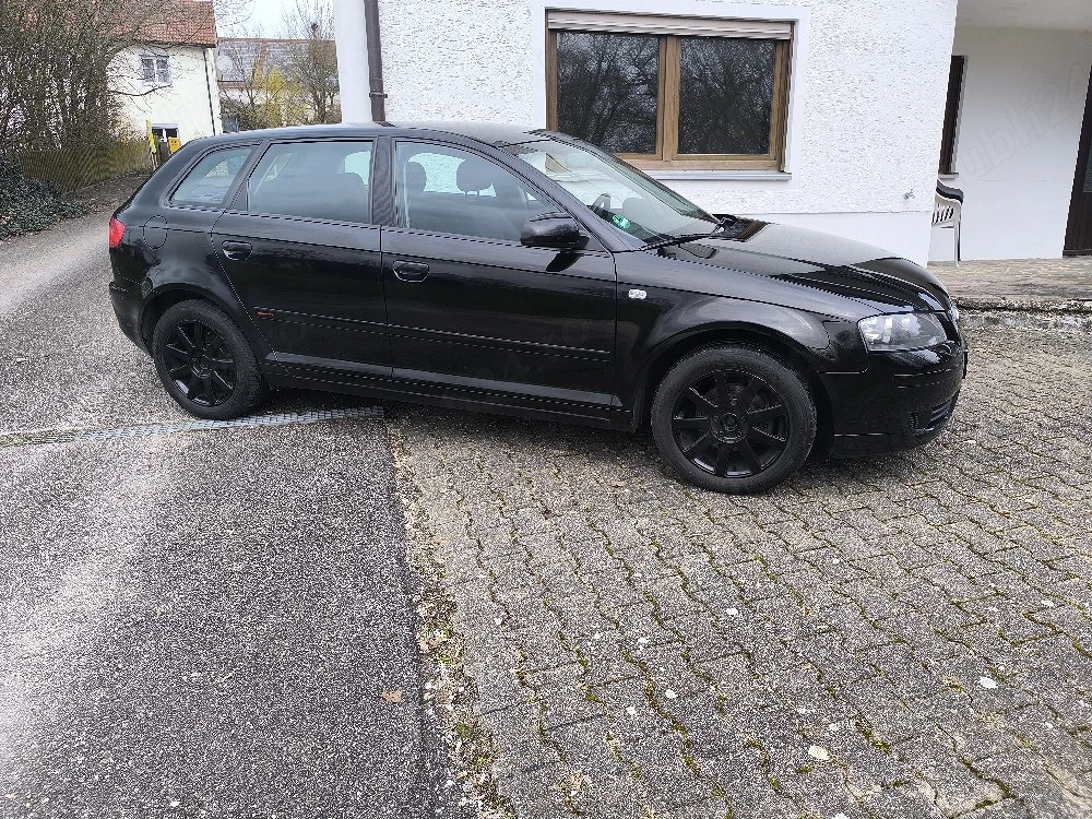 Audi A3 8P 1.6 Benzina