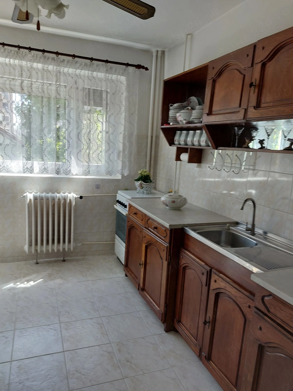 Proprietar ofer spre vânzare Apartament  2 camere   zona UTA | 75 mp utili