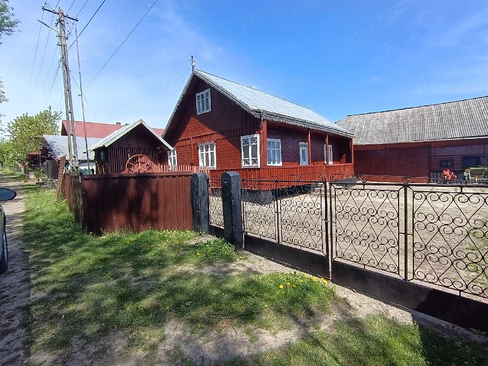 Casa cu teren 