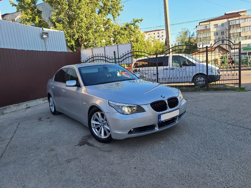 BMW 520d > E60 > Inmatr. Ro > Piele, Navi, Bi-Xenon 