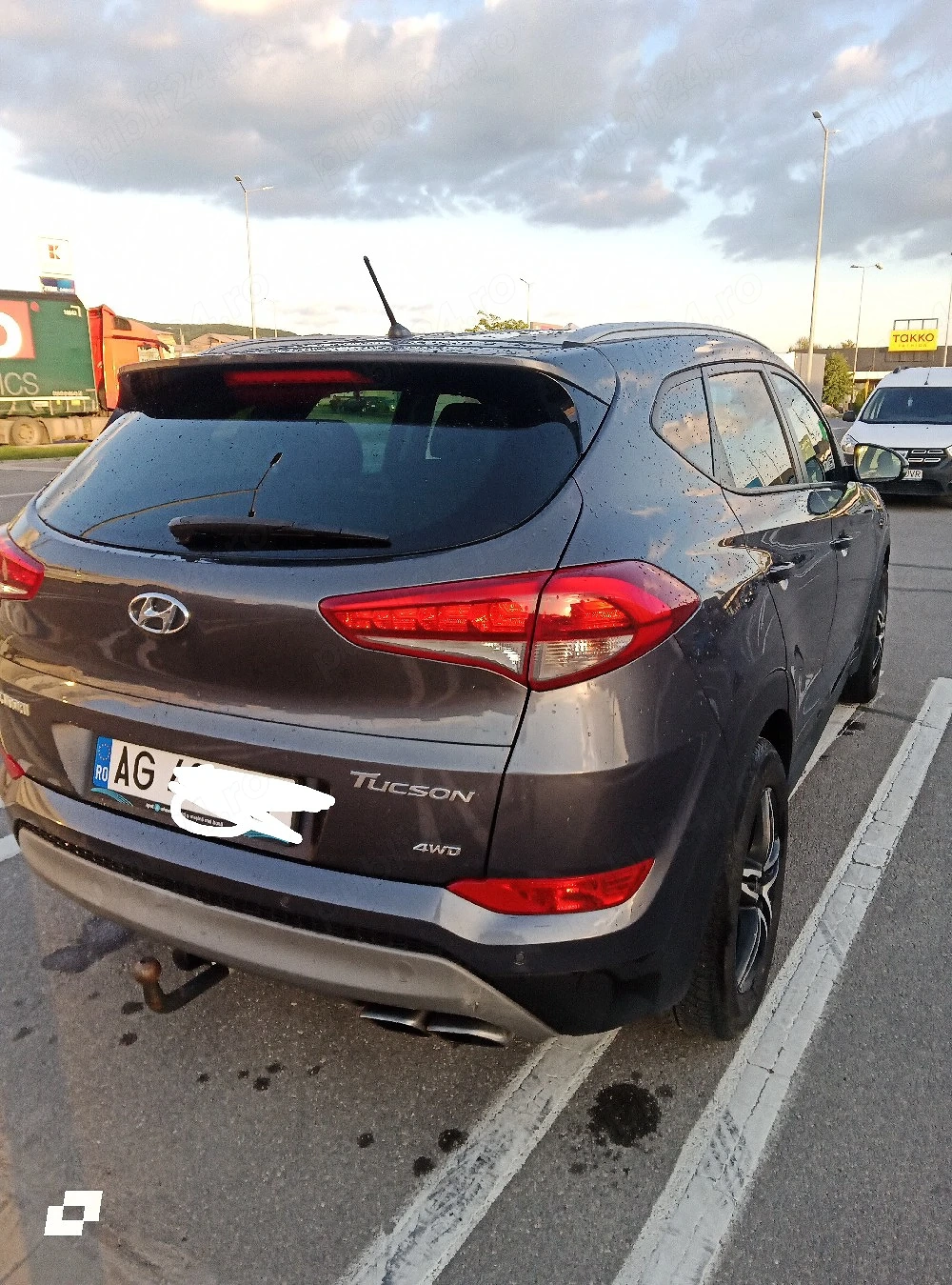 hyundai tucson 4  4