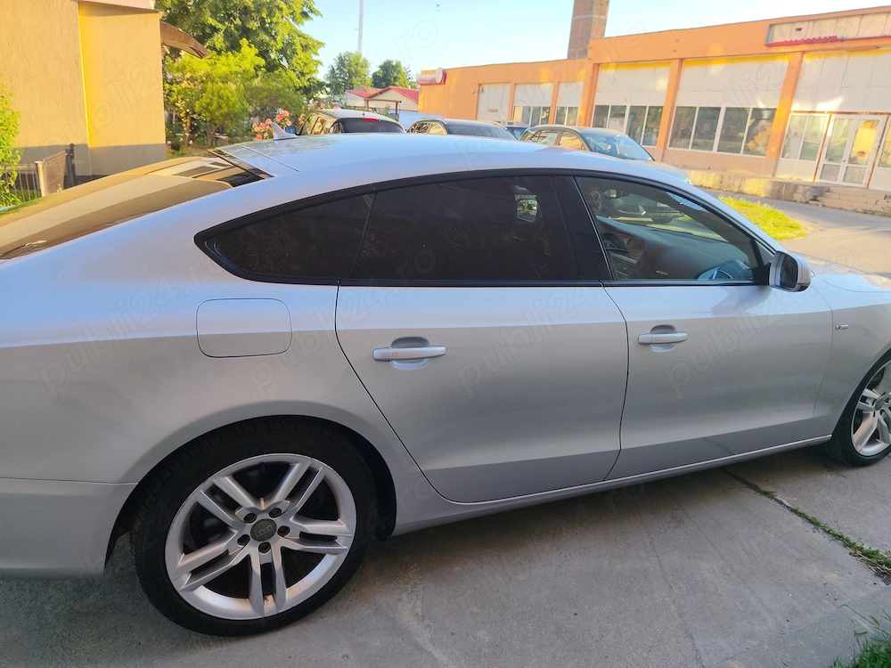 Audi A5 SLine 2013 ,Înmatriculat!Pret:Negociabil!