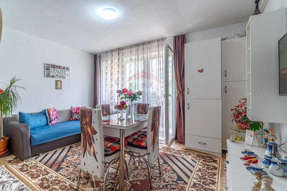 Apartament cu 2 camere de vânzare în Avangarden Tractorul, Brașov