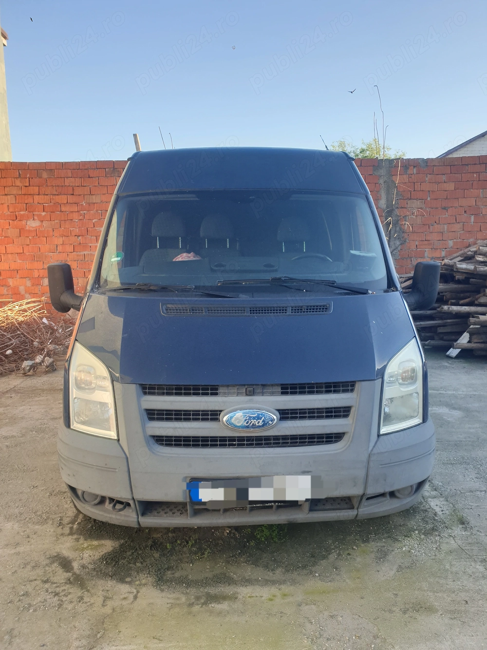 Ford Transit MK7 2.2 TDCI 300 6+1 