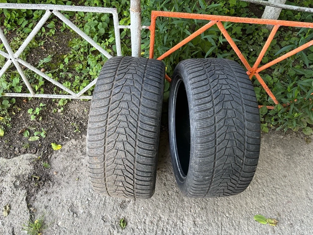 Anvelope iarna 275/40R19 