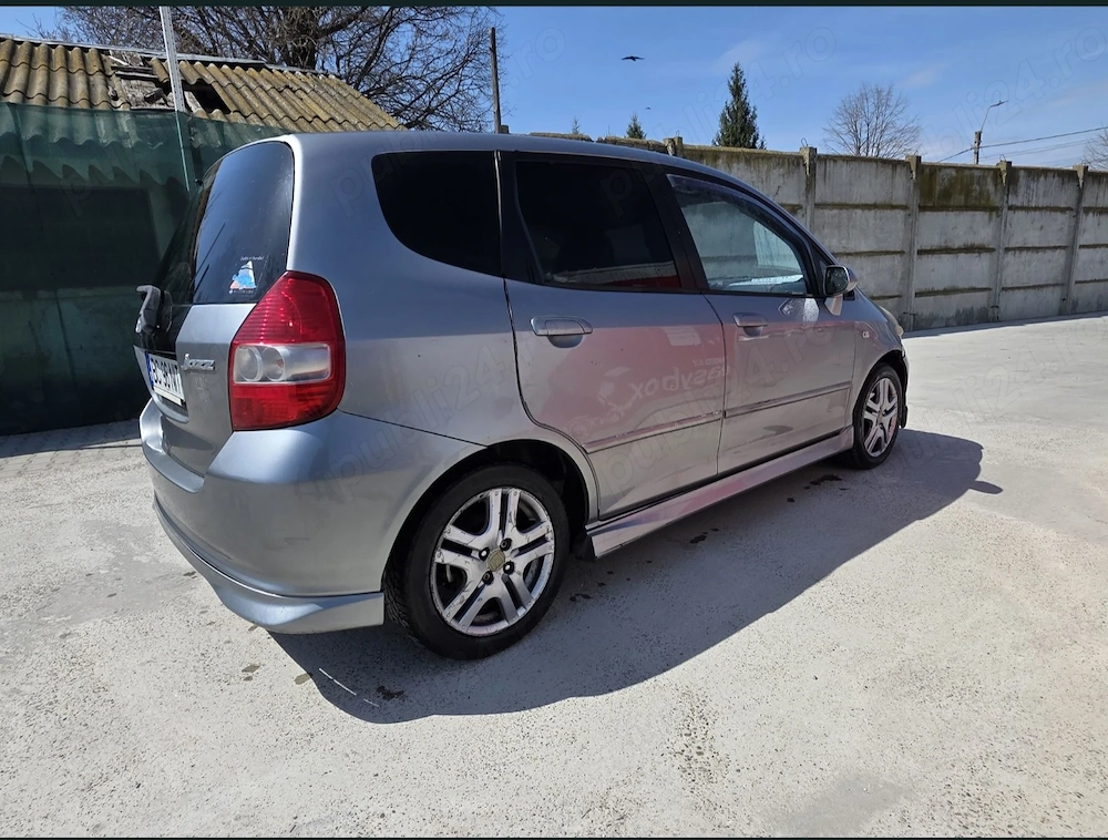Vând Honda jazz , 1.4 , 2004