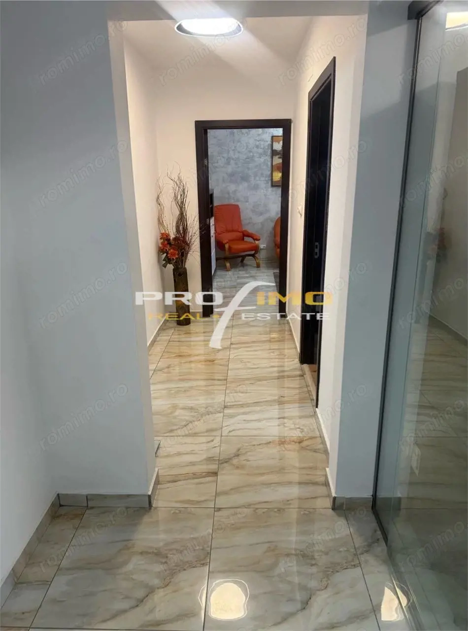 Faleza Nord , apartament decomandat de 2 camere, aproape de plaja cu loc parcare