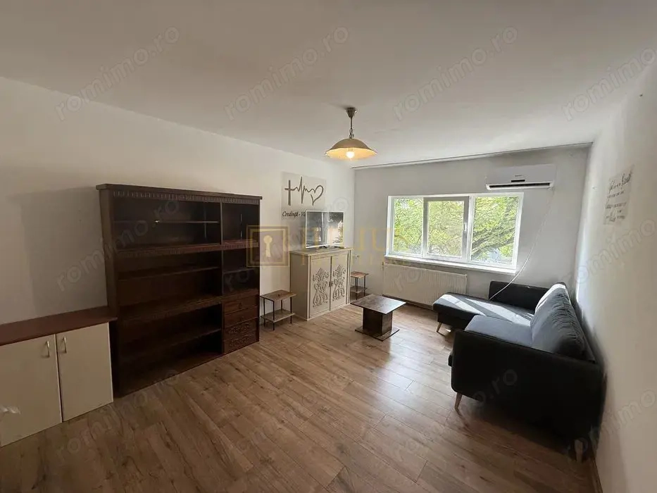 2 camere| Soarelui| centrala proprie| apartament spatios| renovat|