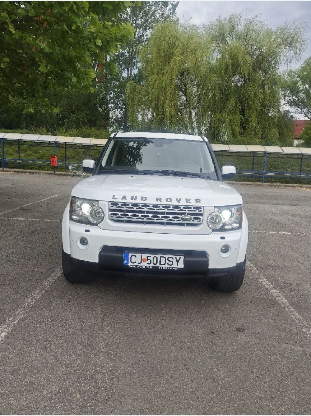 Land Rover Discovery 4 